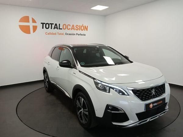 Usado Peugeot 3008 Allure 130 CV (95 kW) 2019 Blanco SUV