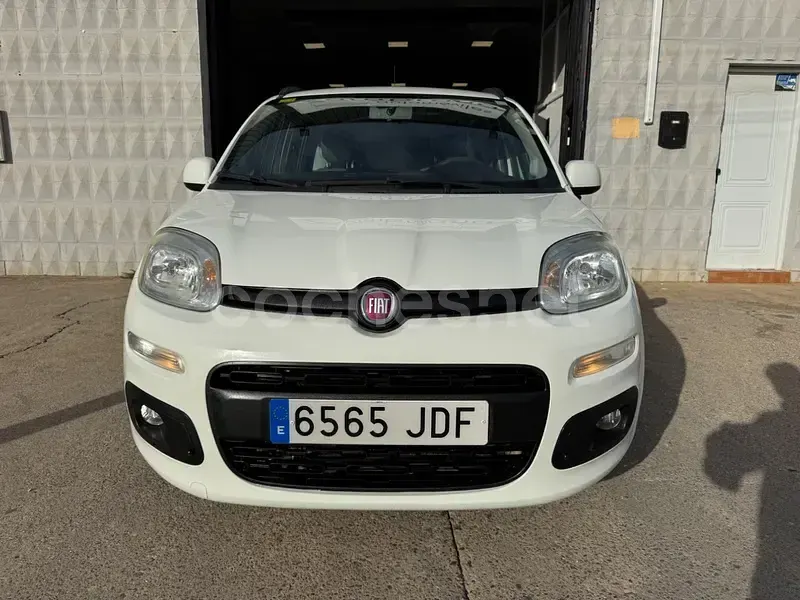 Usado Fiat Panda Lounge 75 CV (55 kW) 2015 Blanco Utilitario