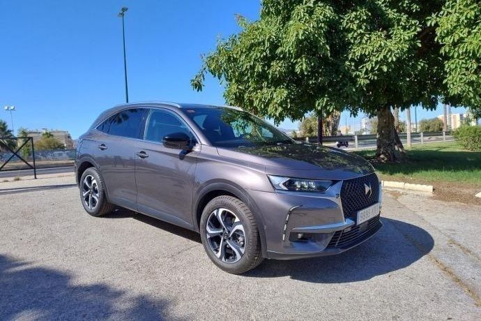 Gris Usado 2018 DS Automobiles DS7 Crossback SUV | 19.500 € (Precio justo) - Imagen 1/4