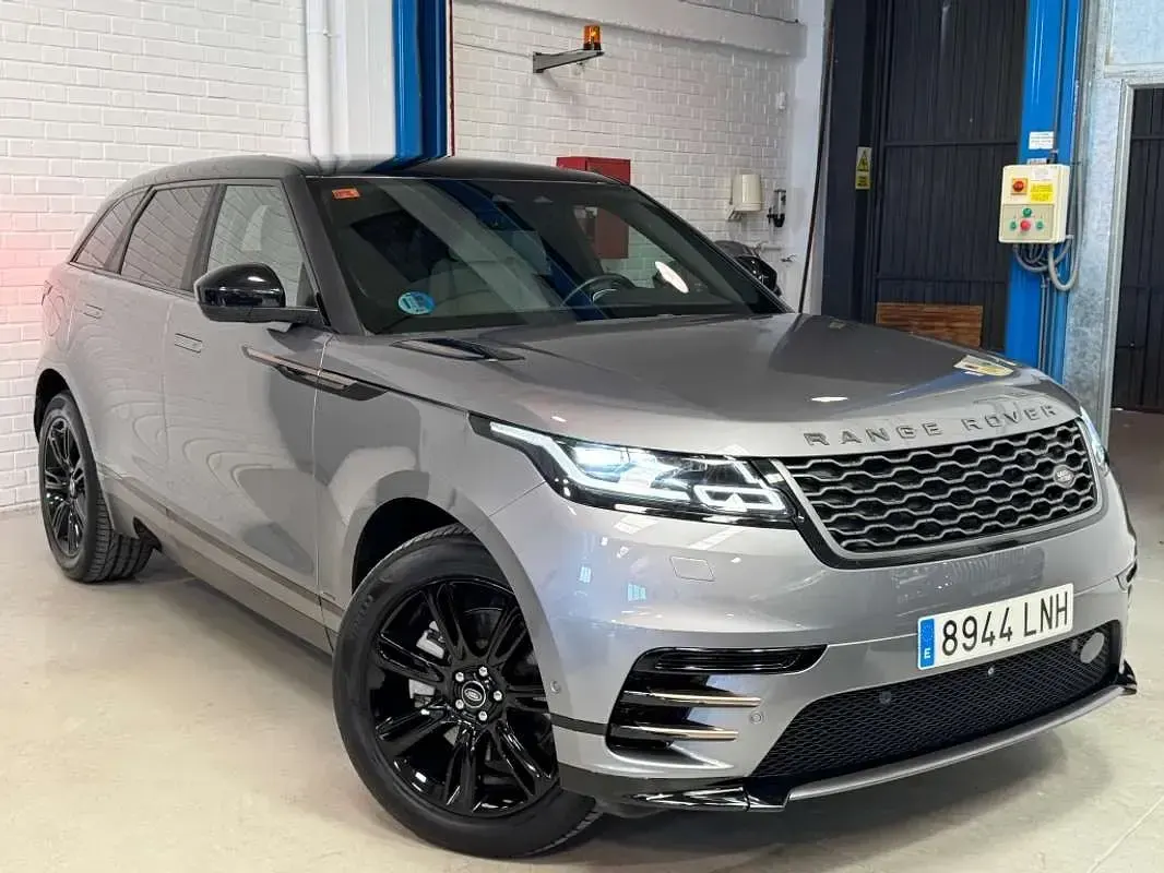 Usado Land Rover Range Rover Velar R-Dynamic 204 CV (150 kW) 2021 Gris SUV