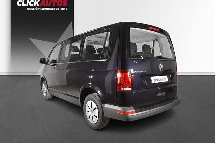 Usado VW Caravelle 110 CV (80 kW) 2024 Negro Monovolumen