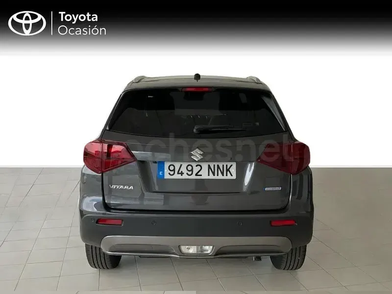 Nuevo Suzuki Vitara 129 CV (94 kW) 2025 Gris / plata SUV
