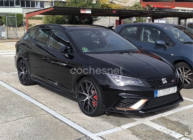 Usado Seat Leon ST CUPRA 300 CV (220 kW) 2018 Negro Familiar