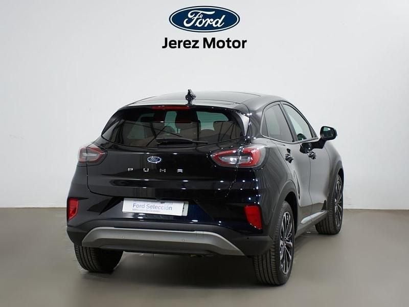 Usado Ford Puma Titanium 125 HP (91 kW) 2023 Preto Sedan