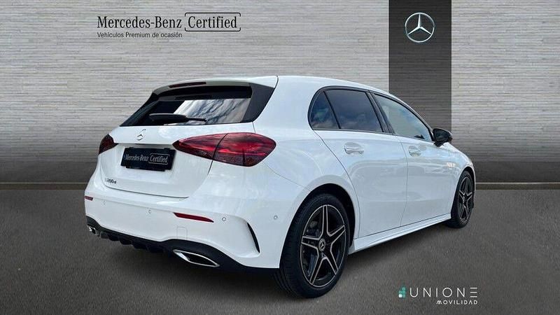 Usado Mercedes A200 150 CV (110 kW) 2025 Blanco Berlina