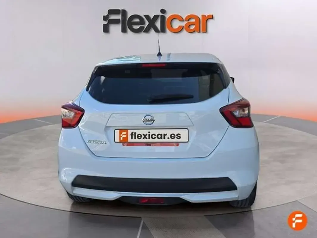 Używany Nissan Micra Acenta 117 KM (86 kW) 2020 Biały Hatchback