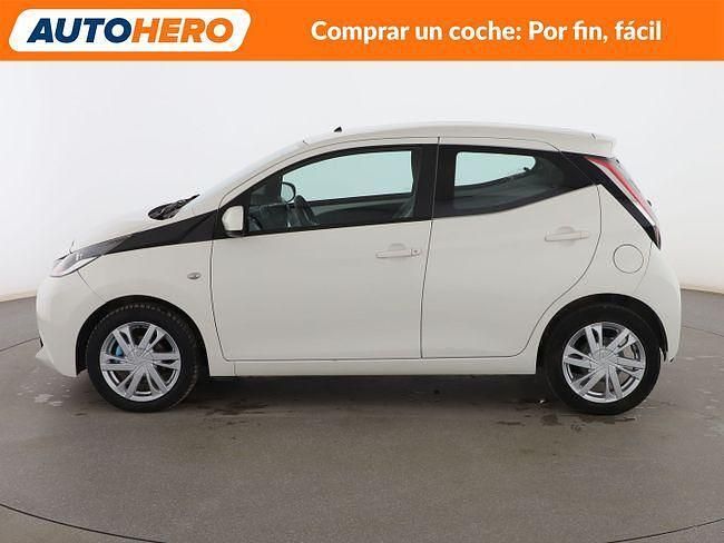 Usado Toyota Aygo X-play 71 CV (52 kW) 2015 Blanco Utilitario