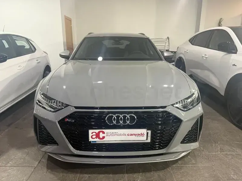 Usado Audi RS6 Performance 630 CV (463 kW) 2023 Gris / plata Familiar
