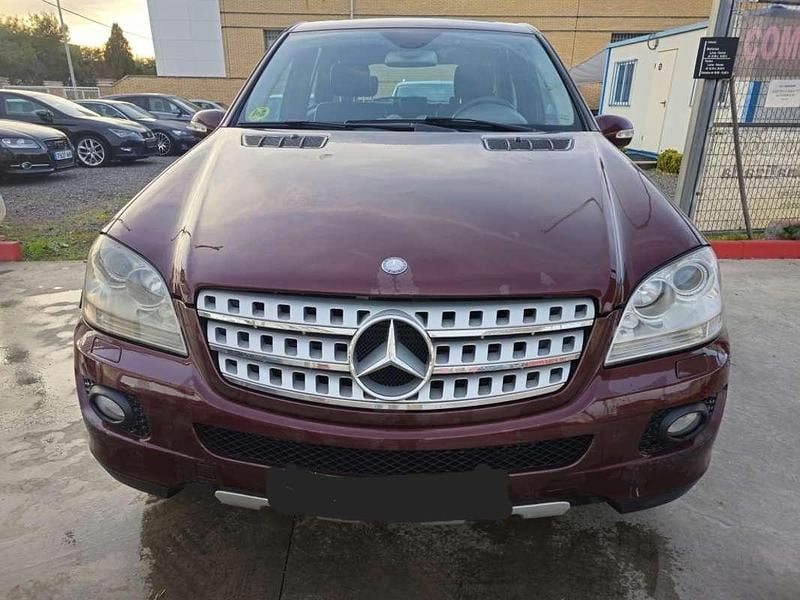 Usado Mercedes ML280 189 CV (139 kW) 2006 Burdeos SUV