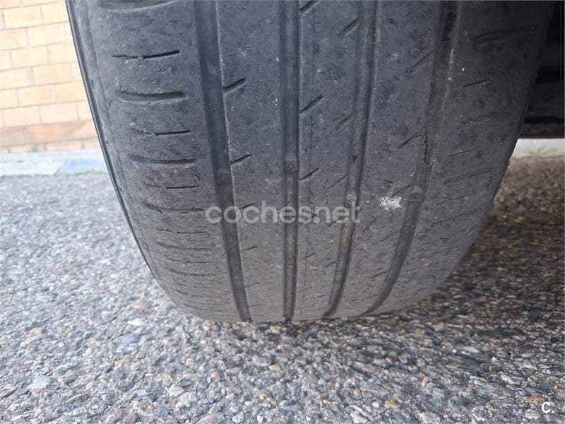 Usado Seat Altea XL 140 CV (102 kW) 2007 Negro Monovolumen