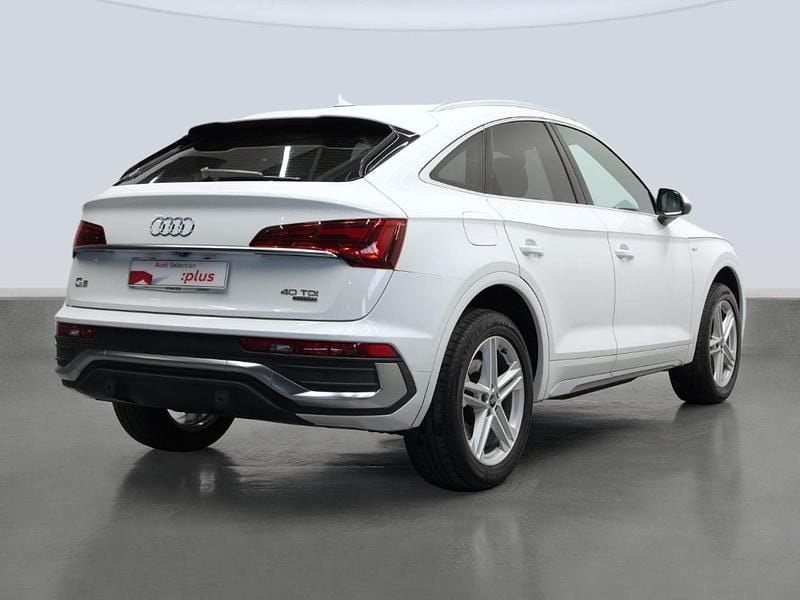 Begagnad Audi Q5 Sportback S-Line 204 HK (150 kW) 2022 Vit SUV