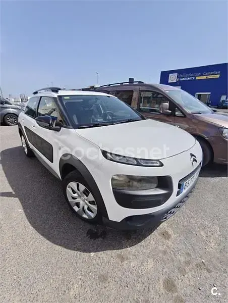 Usado Citroën C4 Feel 82 CV (60 kW) 2016 Blanco Berlina
