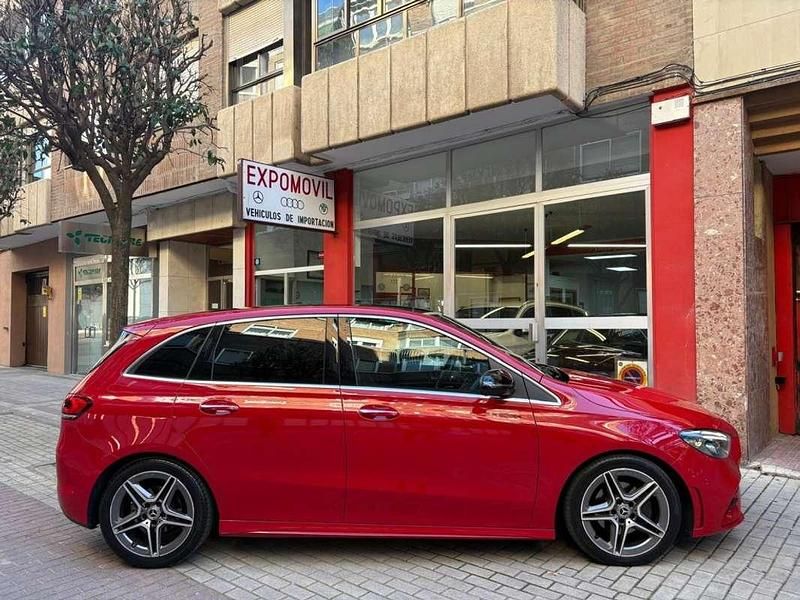 Usado Mercedes B200 150 CV (110 kW) 2019 Rojo Monovolumen
