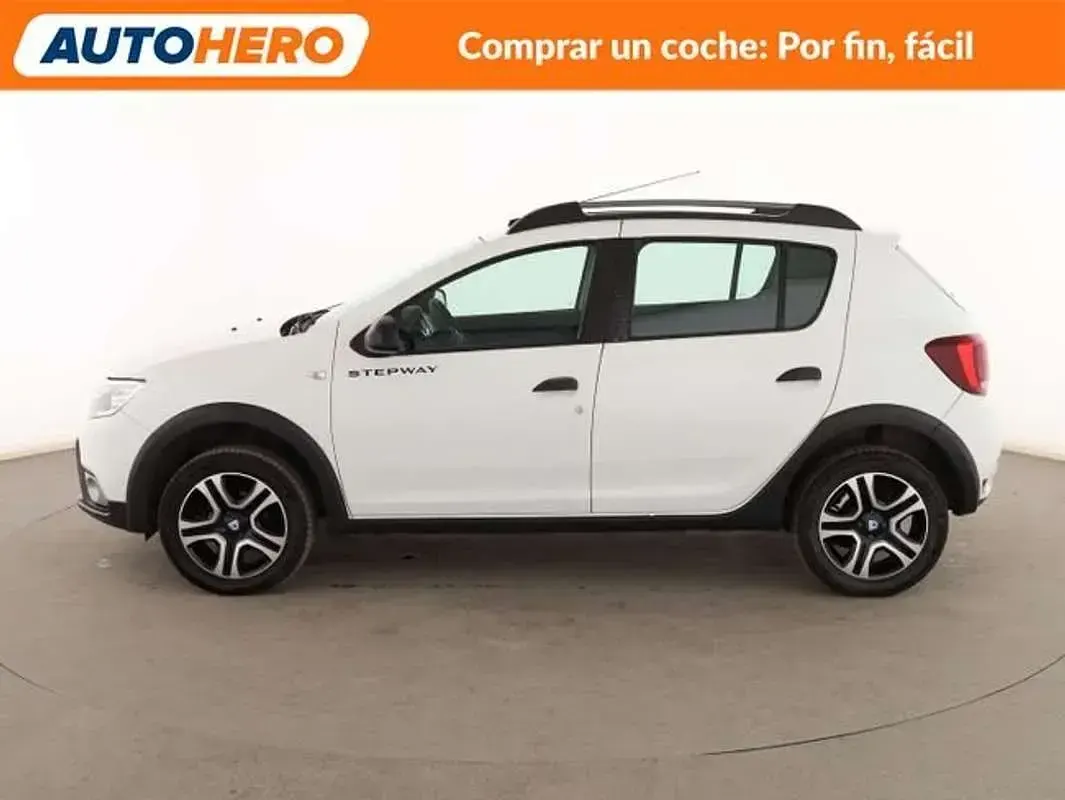 Usado Dacia Sandero Stepway 90 CV (66 kW) 2020 Blanco Utilitario
