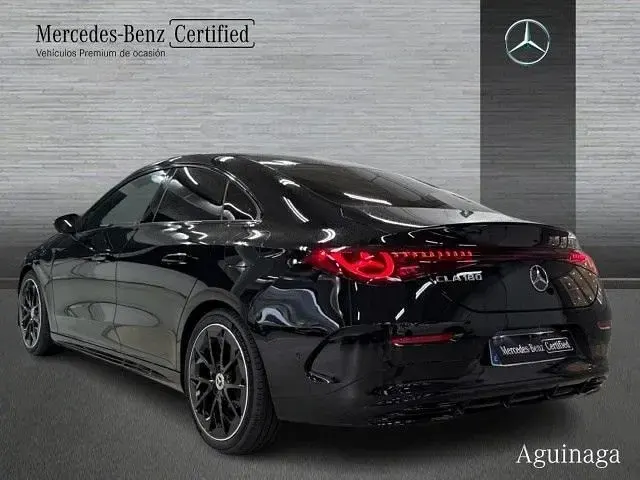 Nuevo Mercedes CLA180 AMG line 156 CV (114 kW) 2026 Negro cosmos Berlina