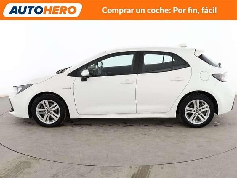 Usado Toyota Corolla Active 122 CV (89 kW) 2019 Blanco Berlina