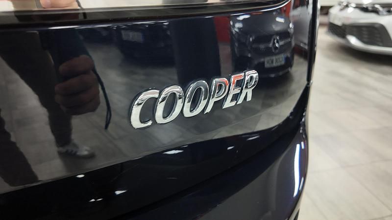 Azul Usado 2021 Mini Cooper Clubman Familiar | 21.990 € (Precio justo) - Imagen 1/4