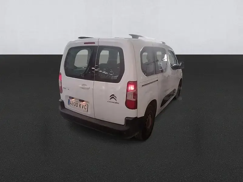 Usado Citroën Berlingo Feel 102 CV (75 kW) 2019 Blanco Monovolumen