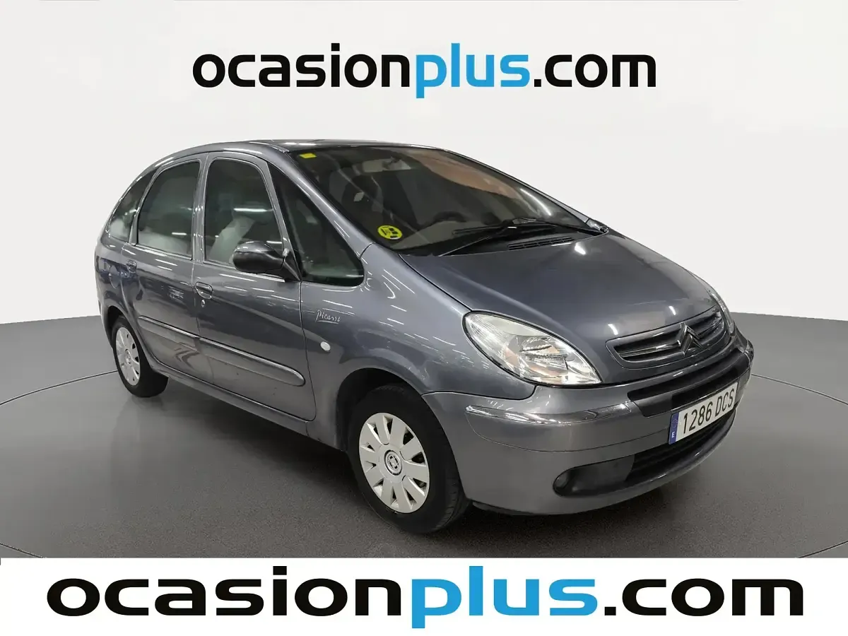 Usado Citroën Xsara Exclusive 117 CV (86 kW) 2004 Gris Monovolumen