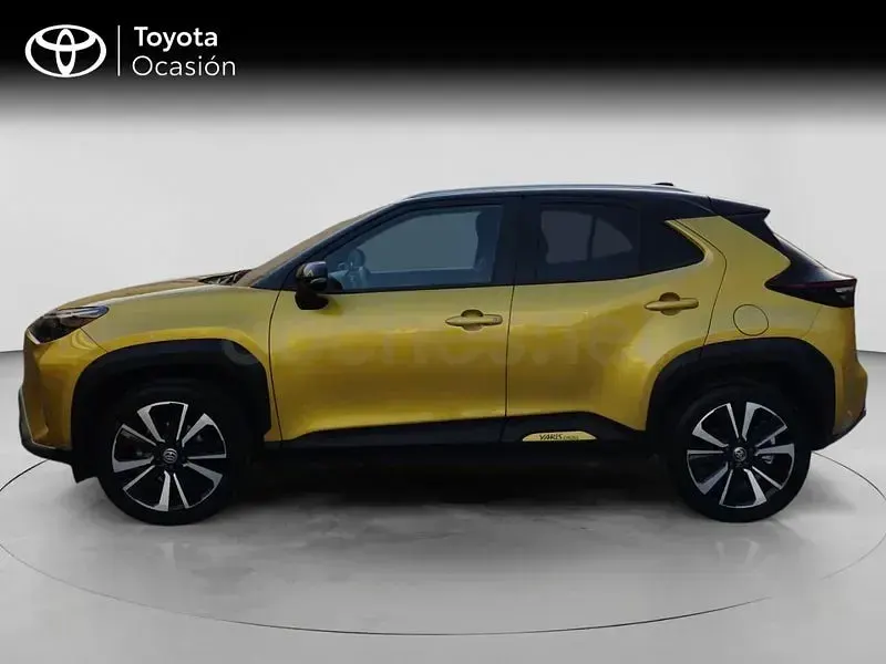 Usado Toyota Yaris Cross Edition 116 CV (85 kW) 2022 Amarillo SUV