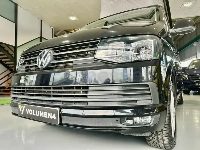 Usado VW California Beach 150 CV (110 kW) 2018 Negro Van