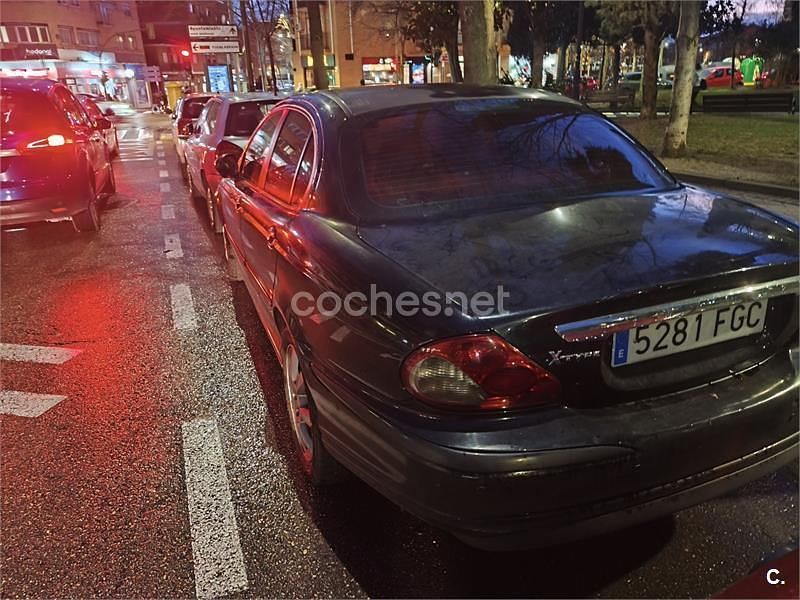 Usado Jaguar X-type Classic 130 CV (95 kW) 2006 Negro Berlina