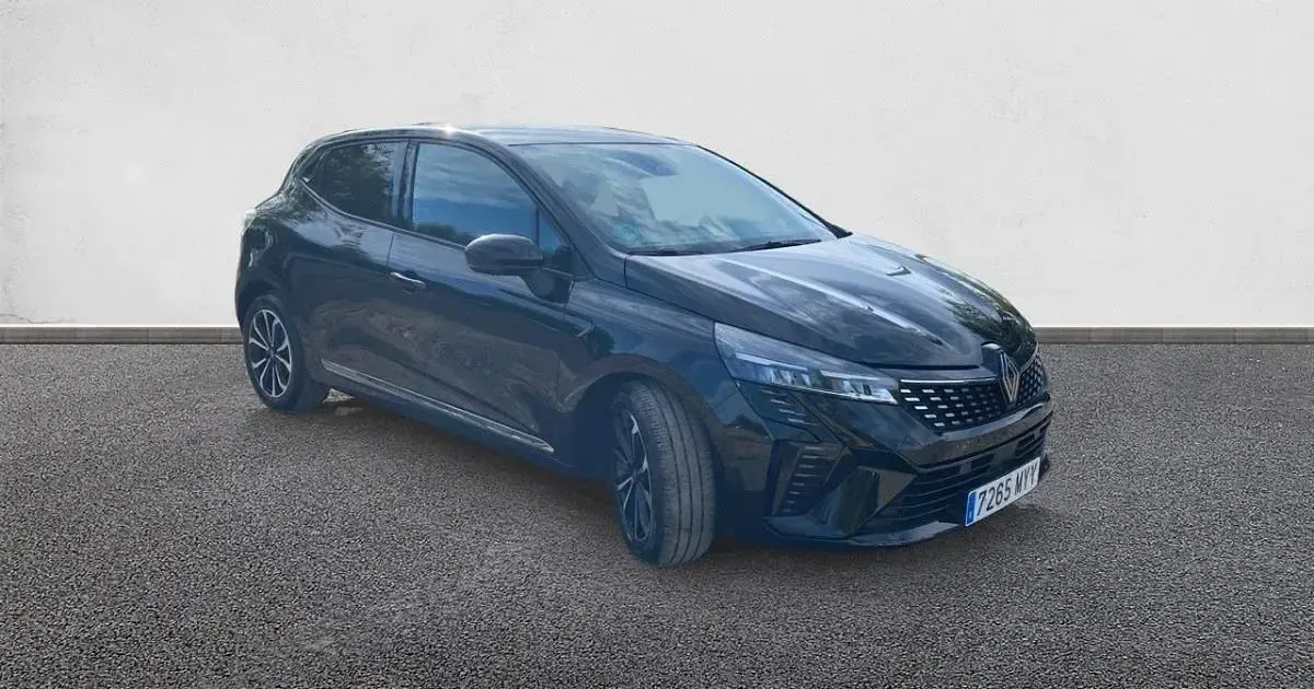 Usado Renault Clio Techno 90 CV (66 kW) 2025 Utilitario