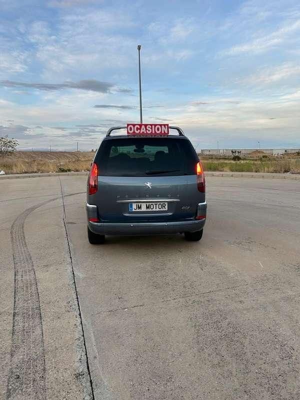 Usado Peugeot 807 120 CV (88 kW) 2008 Azul Monovolumen