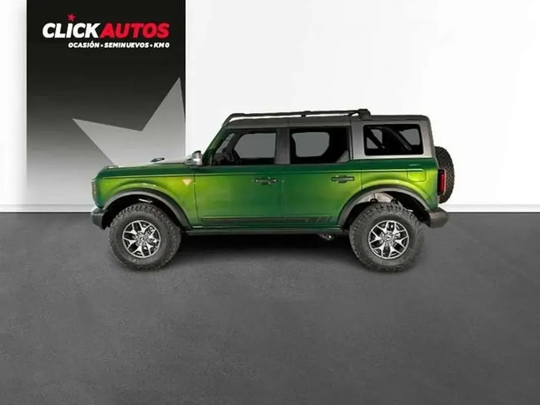 Usado Ford Bronco 339 CV (249 kW) 2024 Verde SUV