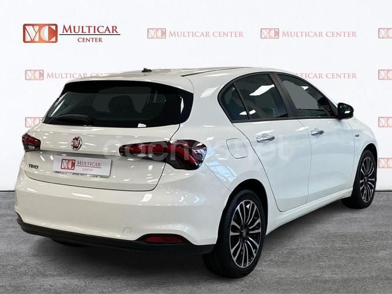 Usado Fiat Tipo City Life 130 CV (95 kW) 2023 Blanco Berlina