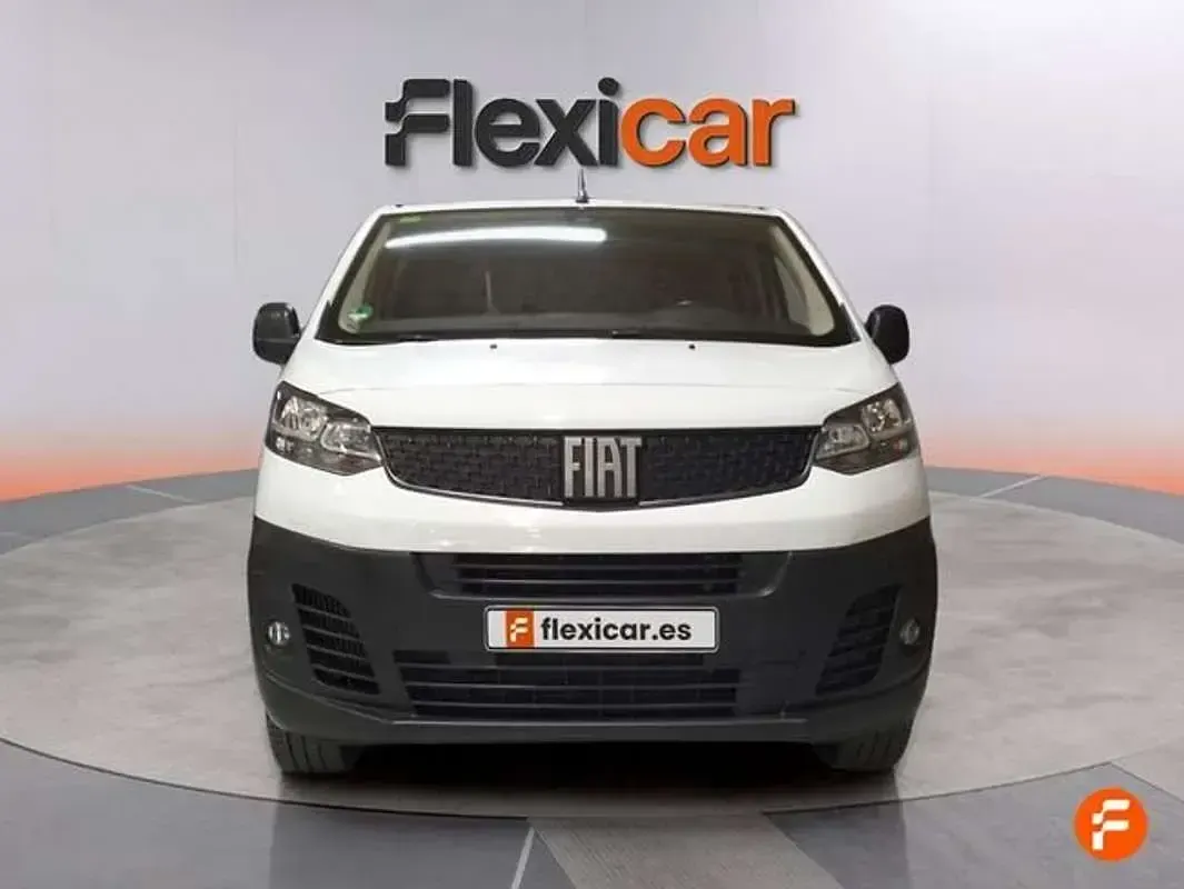Usado Fiat Scudo Lounge 120 CV (88 kW) 2022 Blanco Van