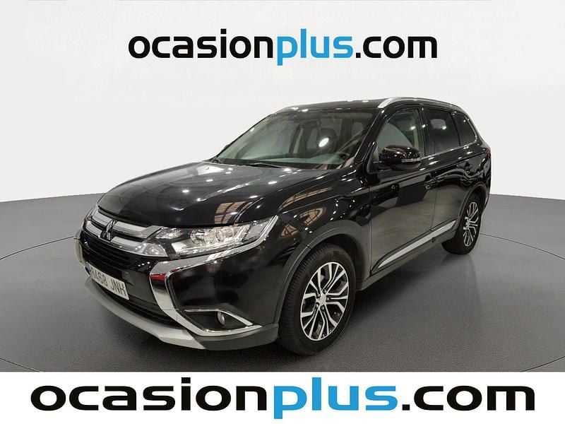 Usado Mitsubishi Outlander Motion 150 CV (110 kW) 2016 Negro SUV