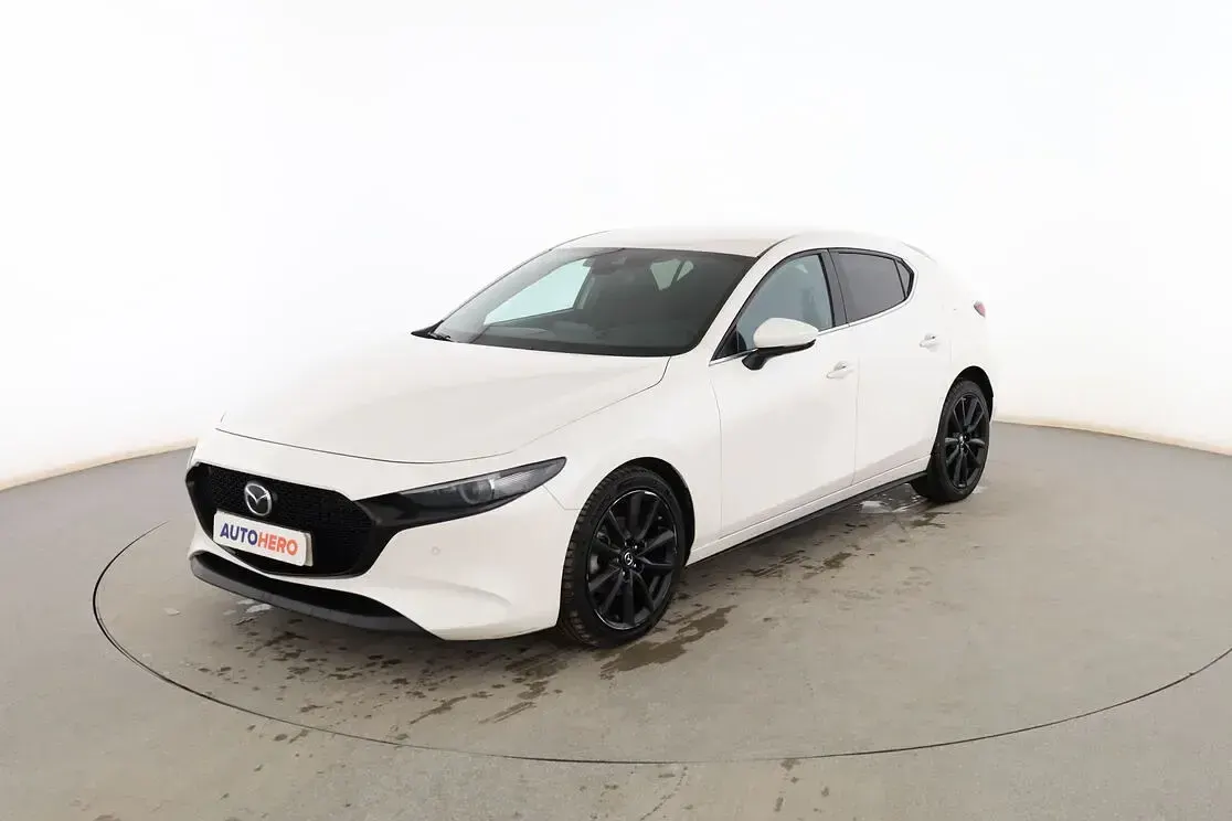 Używany Mazda 3 179 KM (131 kW) 2021 Sedan/Limuzyna