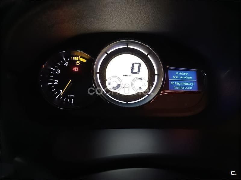 Gris / plata Usado 2010 Renault Mégane III Dynamique Berlina | 3500 € (Super precio) - Imagen 1/4