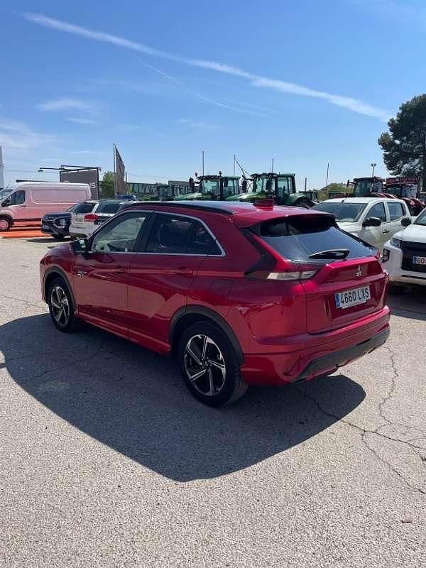 Usado Mitsubishi Eclipse Cross 188 CV (138 kW) 2022 Rojo SUV