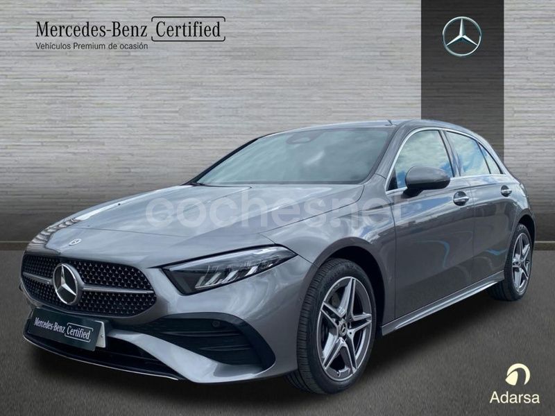 Gris montaña Usado 2024 Mercedes A250 AMG line Berlina | 37.900 € (Precio justo) - Imagen 1/4