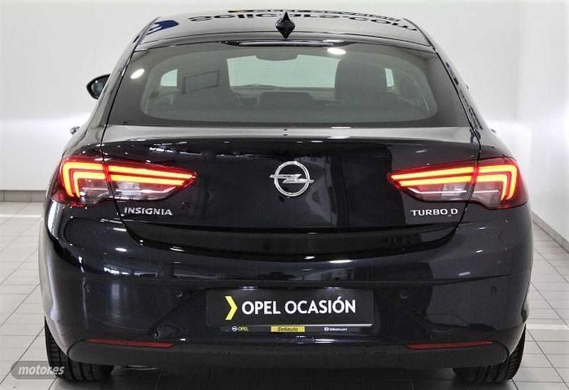 Usado Opel Insignia Excellence 136 CV (100 kW) 2017 Azul Berlina