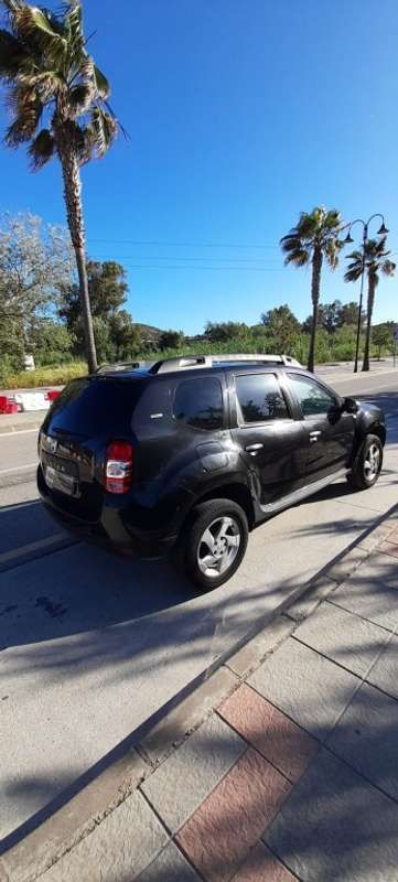 Usado Dacia Duster 114 CV (83 kW) 2016 Negro SUV