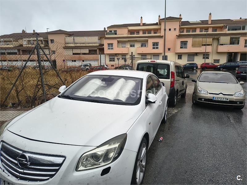 Blanco Usado 2010 Opel Insignia Cosmo Berlina | 1500 € - Imagen 1/4