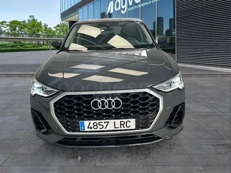 Usado Audi Q3 Sportback Advanced Plus 150 CV (110 kW) 2021 Gris / plata SUV