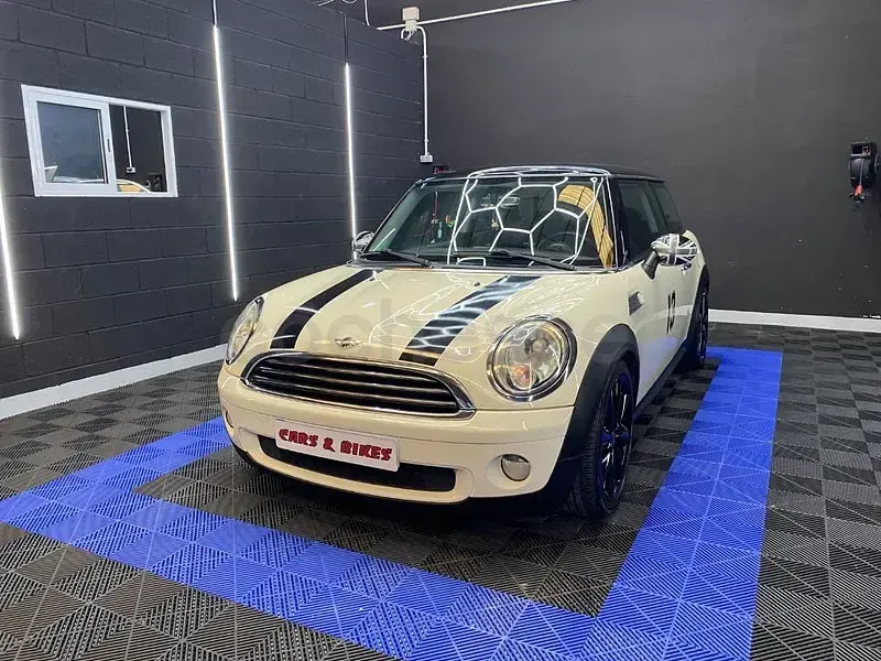 Usado Mini ONE 95 CV (69 kW) 2009 Beige Utilitario