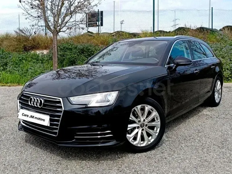 Usado Audi A4 150 CV (110 kW) 2016 Negro Familiar