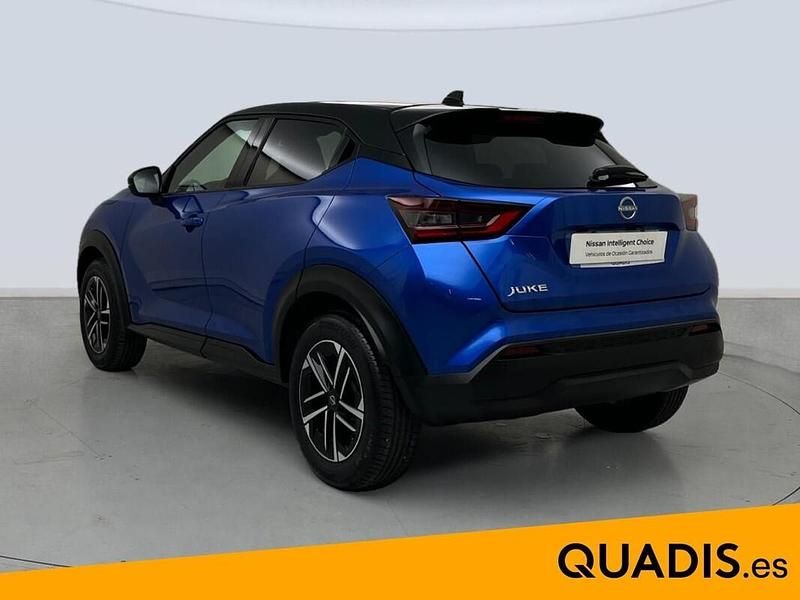 Usado Nissan Juke N-Connecta 114 CV (83 kW) 2025 Magnetic blue metalizado techo black SUV