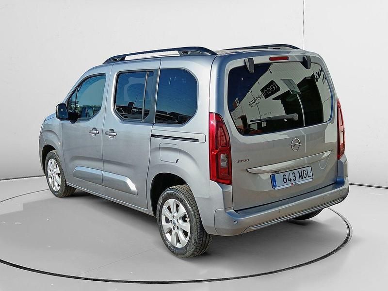 Usado Opel Combo Business Elegance 102 CV (75 kW) 2023 Gris Berlina