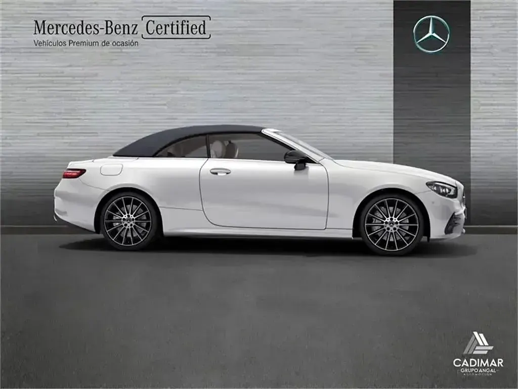 Usado Mercedes E350 299 CV (219 kW) 2022 Manufaktur blanco opalita brig Descapotable