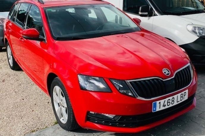 Usado 2019 Skoda Octavia Ambition | 11.400 € (Buen precio) - Imagen 1/4