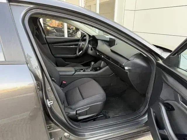 Usado Mazda 3 Prime-Line 140 CV (102 kW) 2025 Sedán Berlina