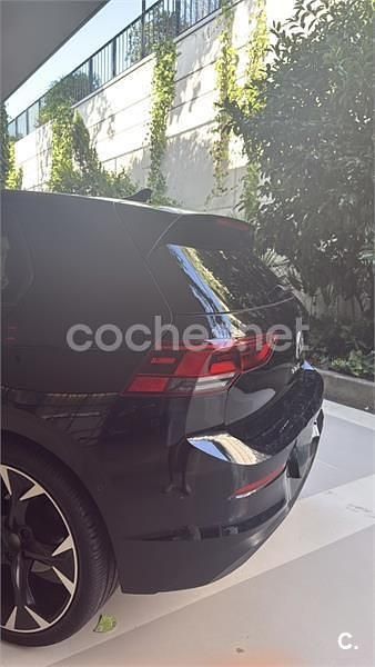 Usado VW Golf VII Style 150 CV (110 kW) 2020 Negro Berlina