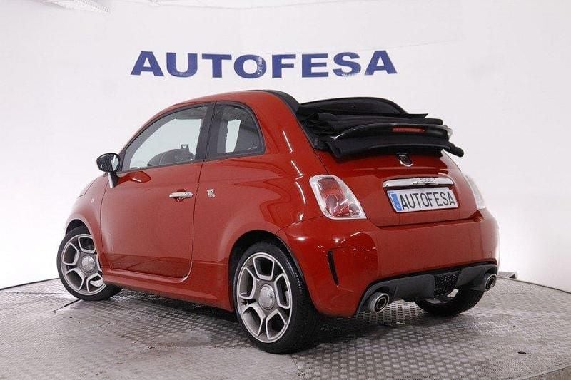 Usado Abarth 500C 140 CV (102 kW) 2016 Rojo Descapotable