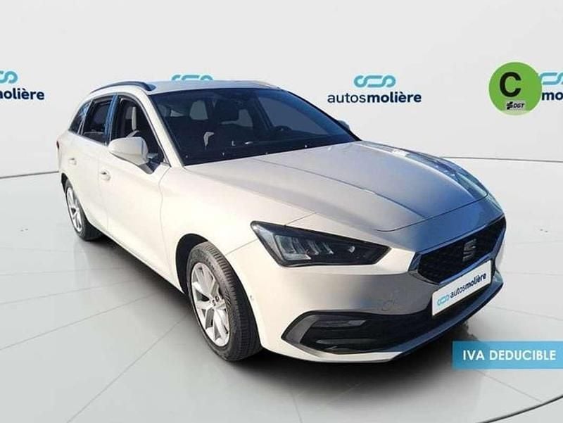 Usado Seat Leon Style 116 CV (85 kW) 2022 Blanco Utilitario